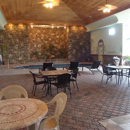 The Lodge At Rolling Hills Casino & Resort Corning Esterno foto